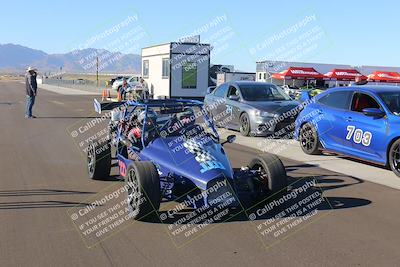 media/Nov-19-2022-Speed Ventures (Sat) [[eb5c8f9508]]/Around the Pits/Pre Grid Black/